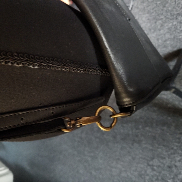 Lucky brand cross body purse - Picture 3 of 8